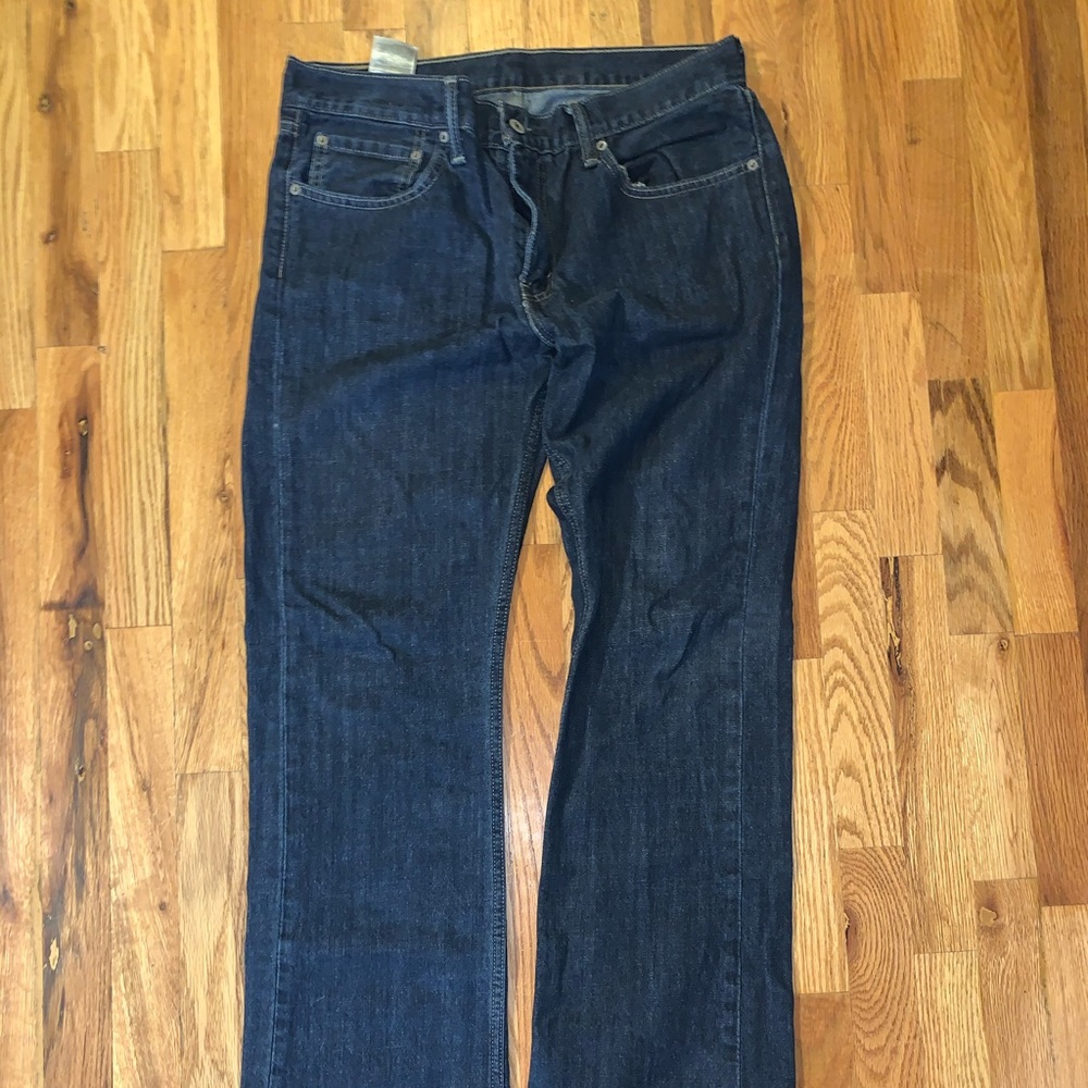 Dark wash Levi jeans